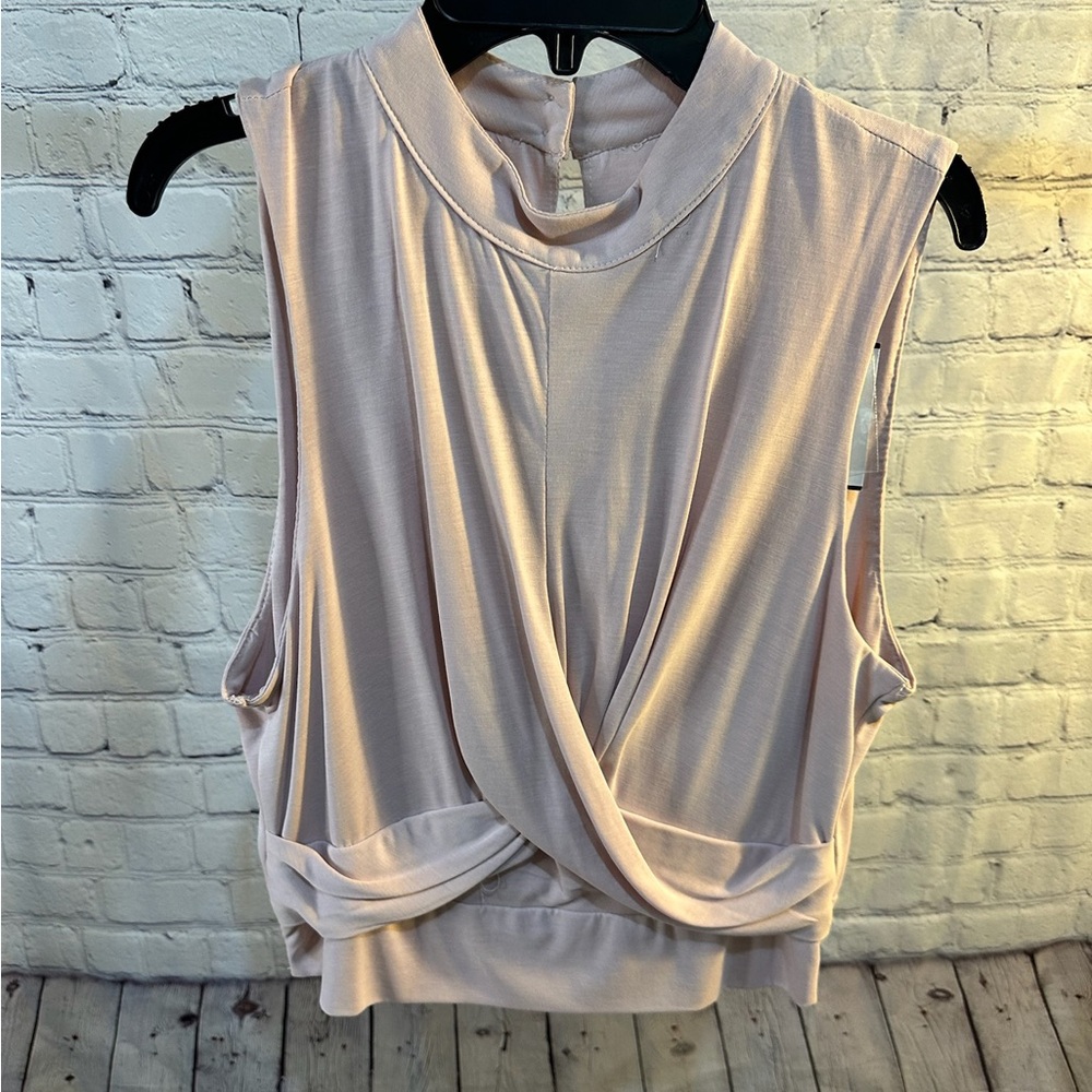 Willow & Clay Pink Sleeveless Muscle Tee with Mandarin Collar